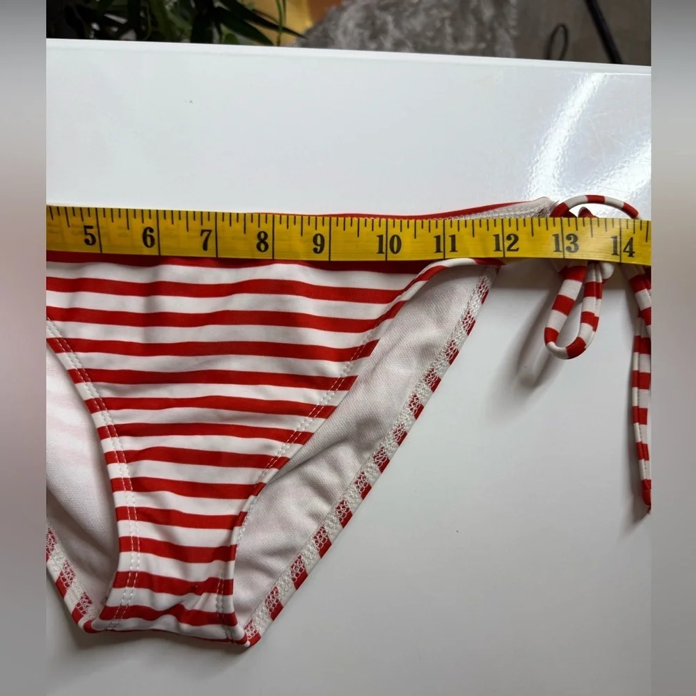 NWT Guess String Striped Print Bikini Set with Fringe Detailing Red & White XS